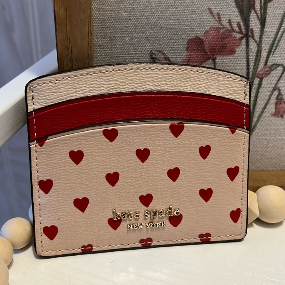 ❤️EUC Kate Spade Heart Card Holder❤️